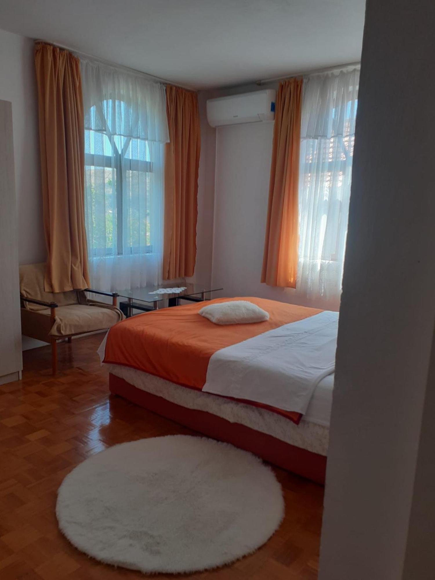 Apartman Sunce Raslina Exteriör bild