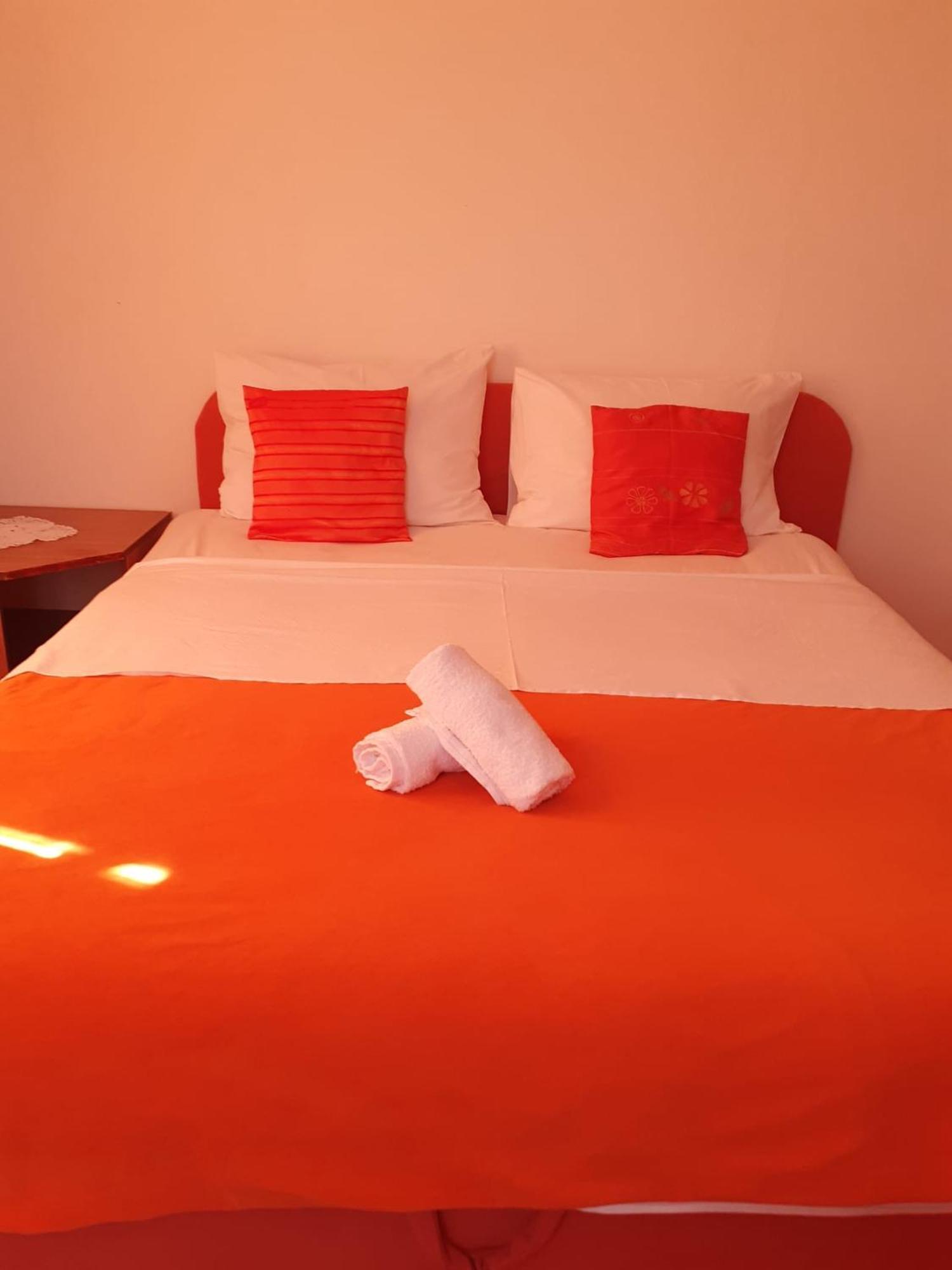 Apartman Sunce Raslina Exteriör bild