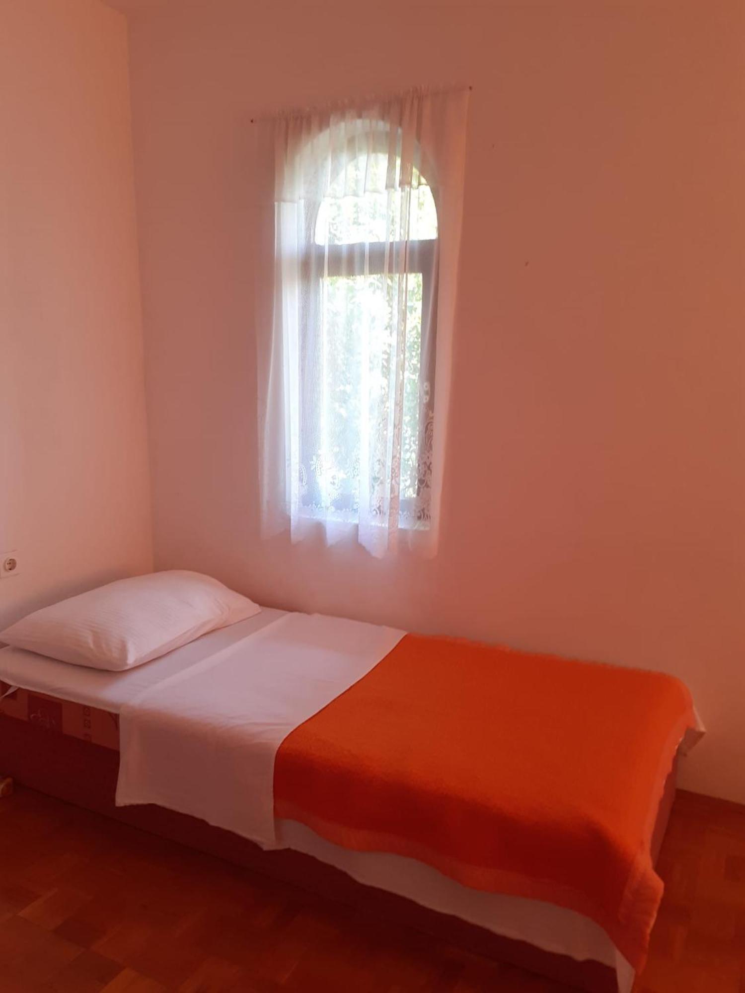 Apartman Sunce Raslina Exteriör bild